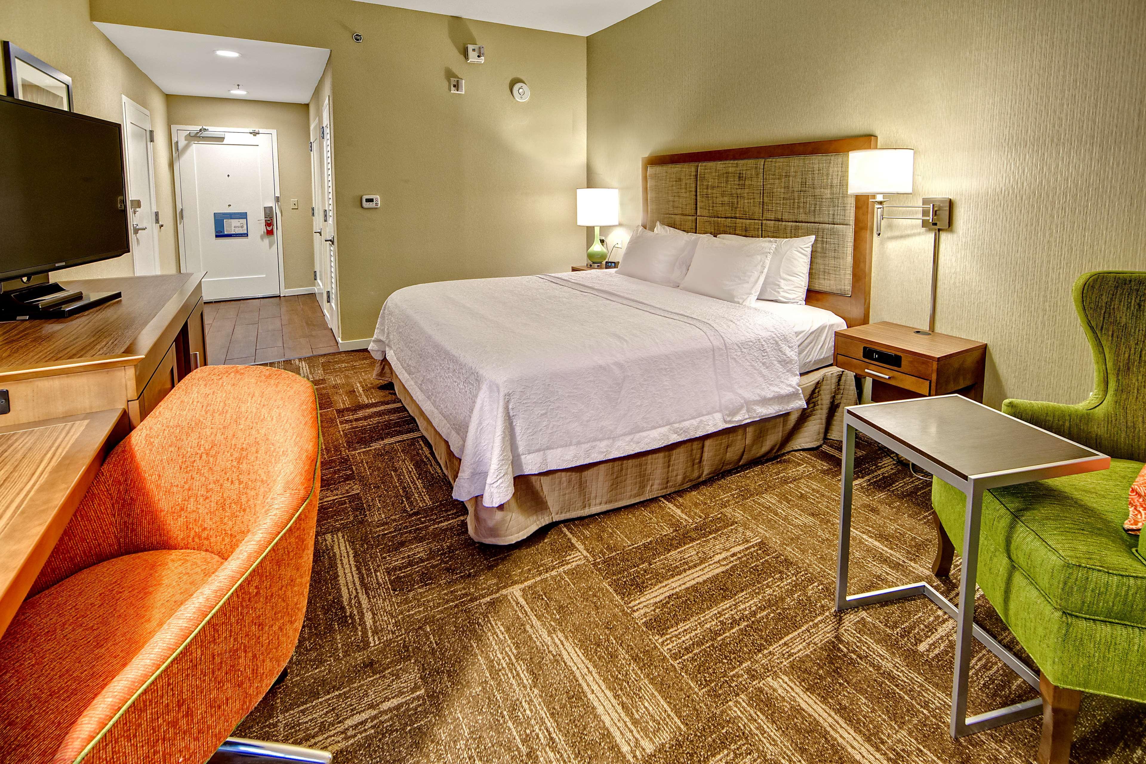 Hampton Inn And Suites Asheville Airport Fletcher Exterior foto