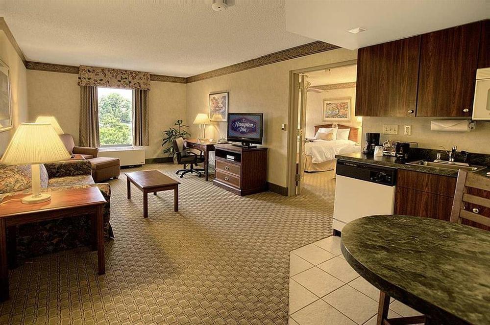 Hampton Inn And Suites Asheville Airport Fletcher Zimmer foto