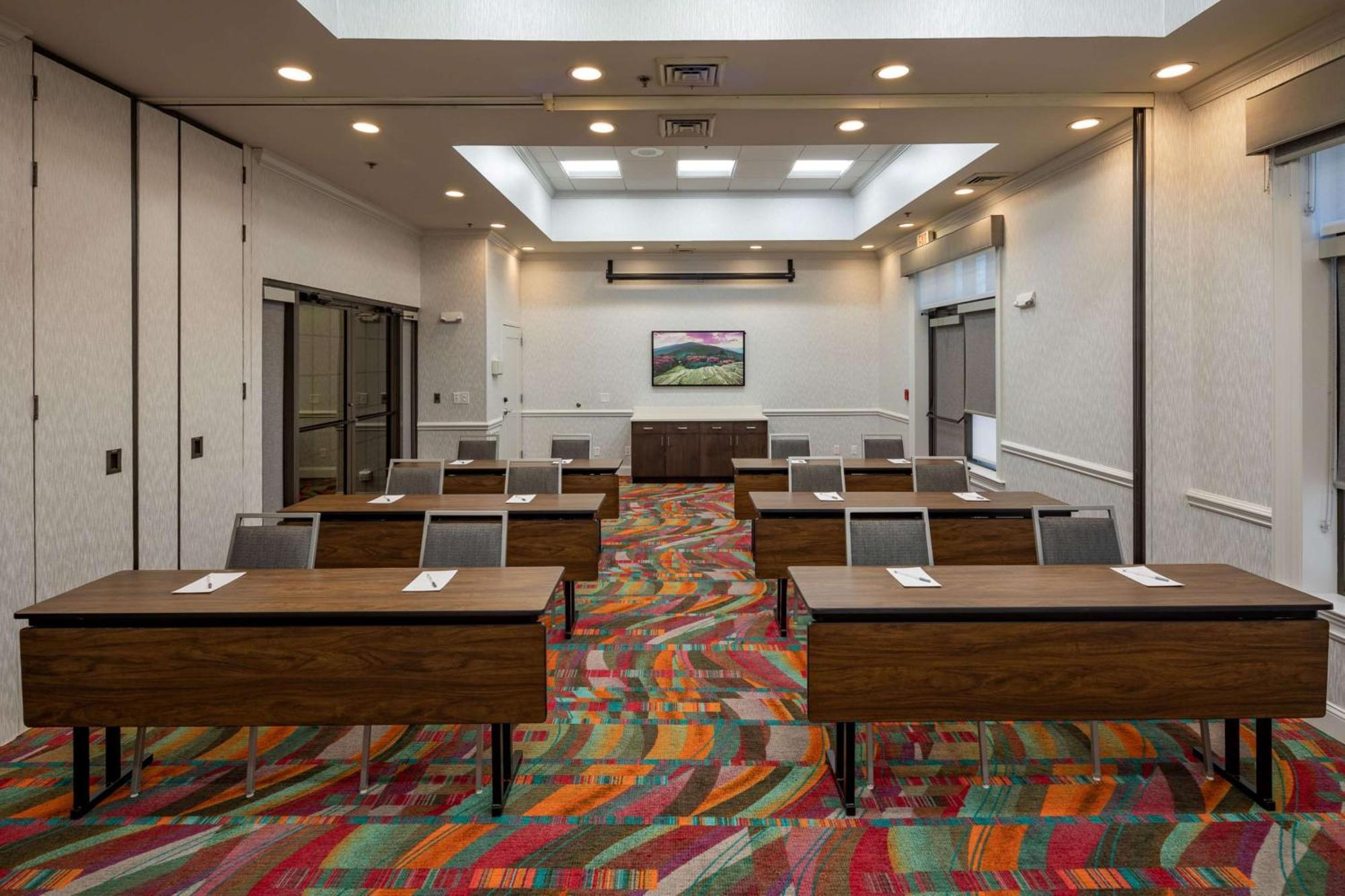 Hampton Inn And Suites Asheville Airport Fletcher Exterior foto